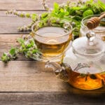 Tea,With,Fresh,Leaves,Of,Lemon,Balm,Mint,In,A